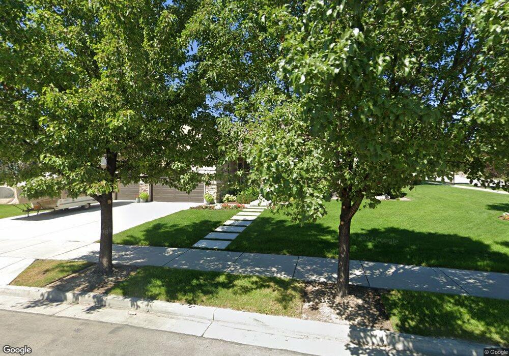 10764 S Thomas View Cir, South Jordan, UT 84095 - photo 1