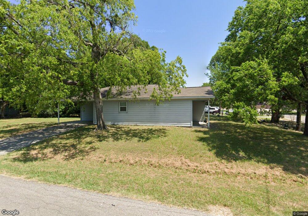 1701 Franklin Ave, Bonham, TX 75418 - photo 1