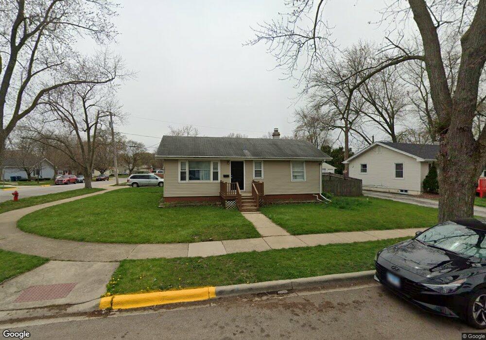 1054 S Pleasure Ct, Aurora, IL 60506 - photo 1