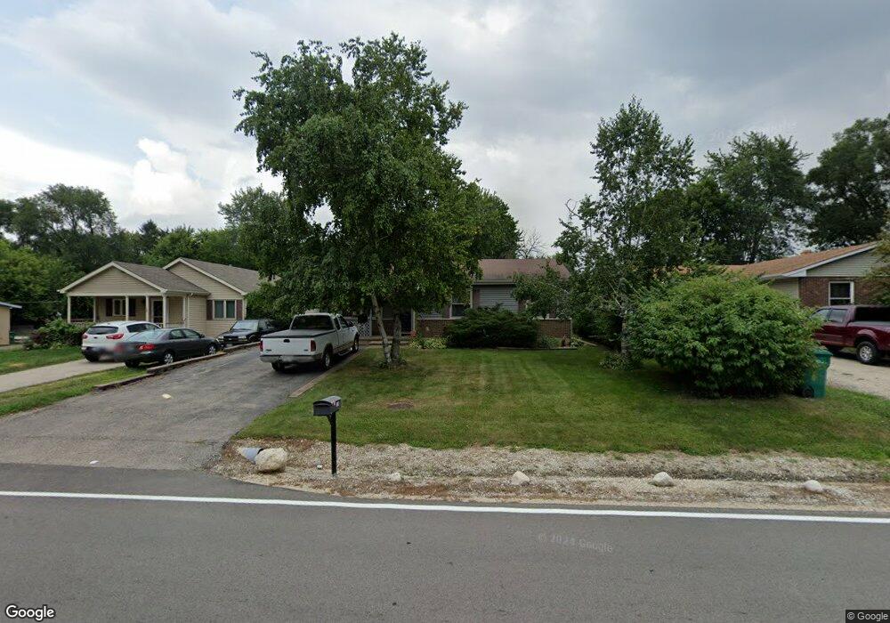 159 Skyline Dr, Carpentersville, IL 60110 - photo 1