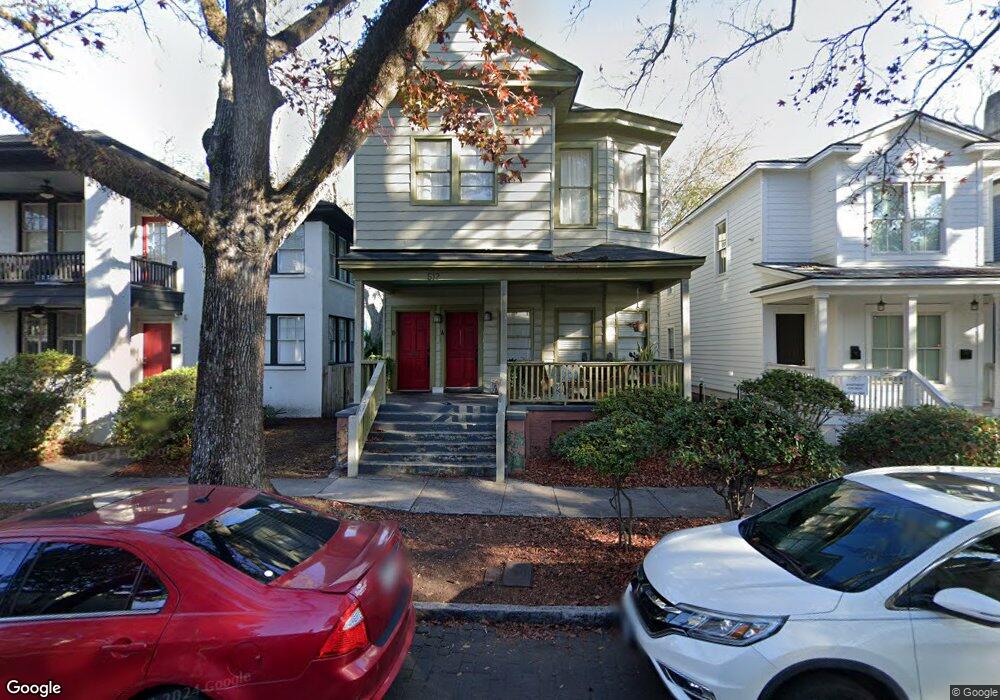 512 E Waldburg St, Savannah, GA 31401 - photo 1