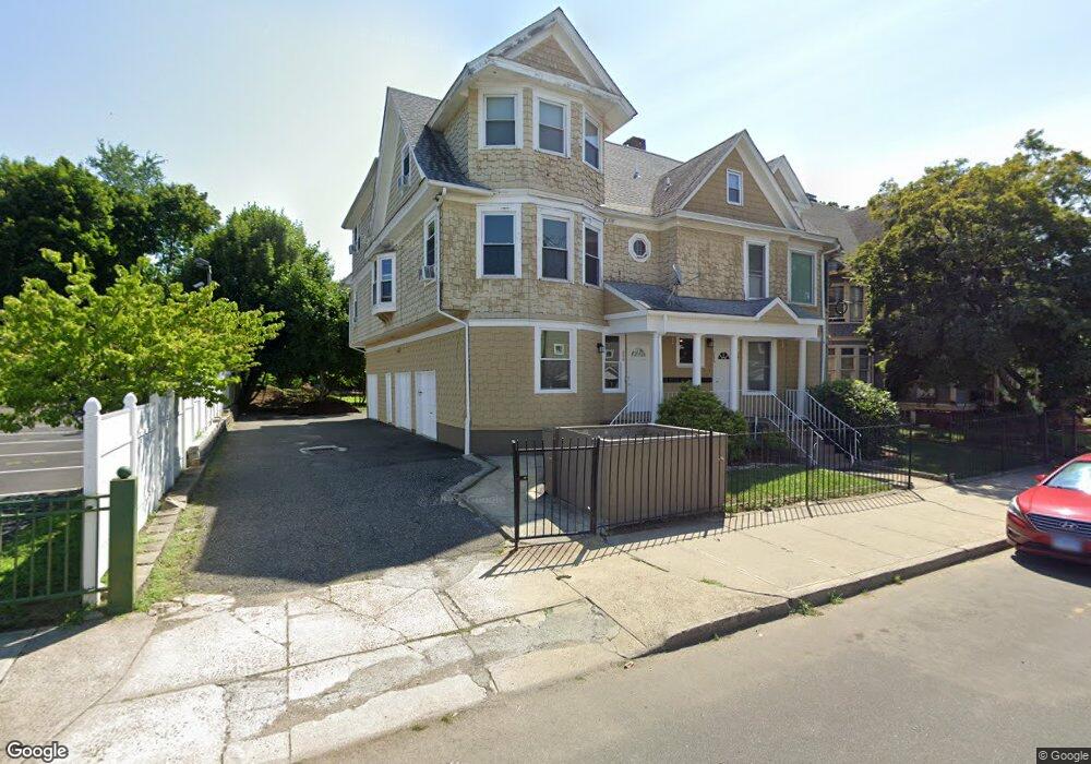 284 West Ave unit 3, Bridgeport, CT 06604 - photo 1