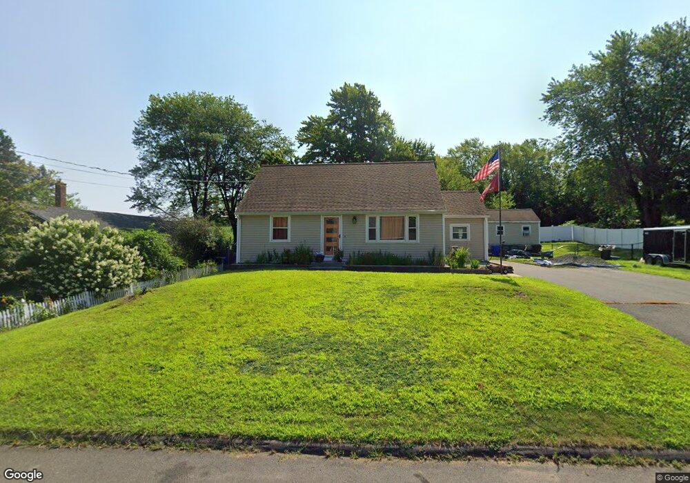 4 Elan St, Enfield, CT 06082 - photo 1