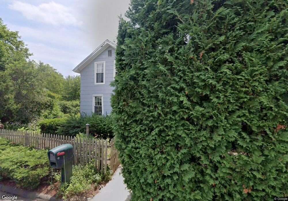 11 Union St, Montague, MA 01351 - photo 1