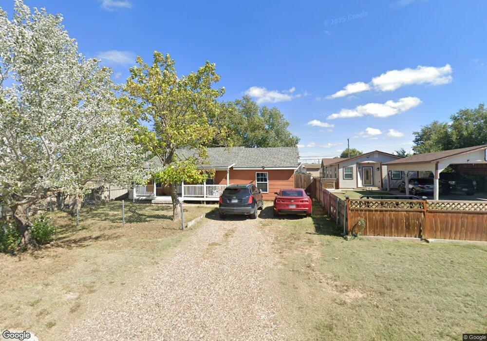 312 N Porter Ave, Dumas, TX 79029 - photo 1