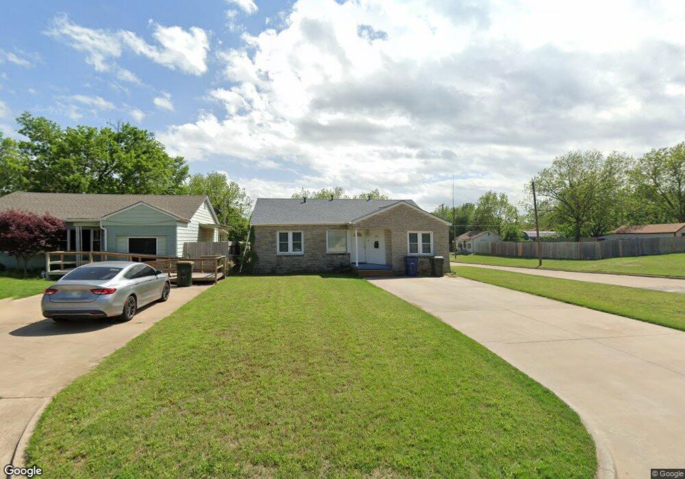 1116 W Chestnut Ave, Duncan, OK 73533 - photo 1