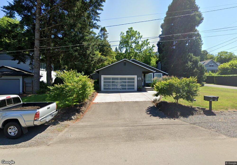 870 Oak St, Lake Oswego, OR 97034 - photo 1