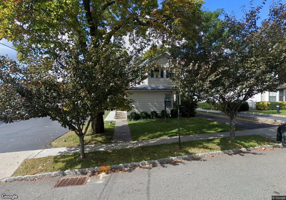 8 Church St, Bernardsville, NJ 07924 - photo 1