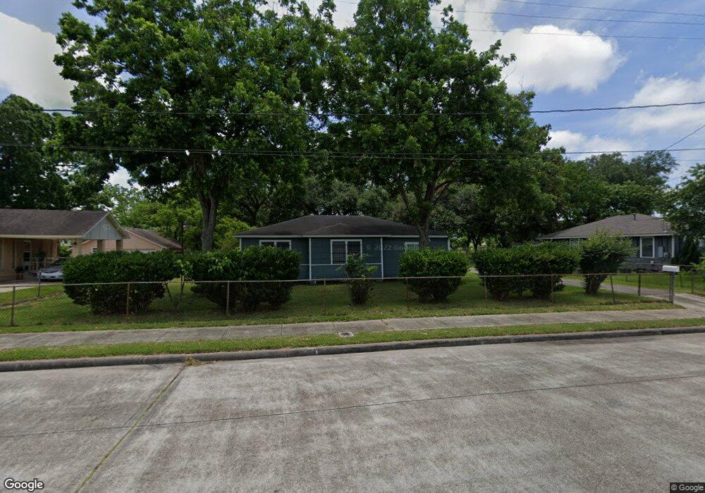 7218 Jay St, Houston, TX 77028 - photo 1