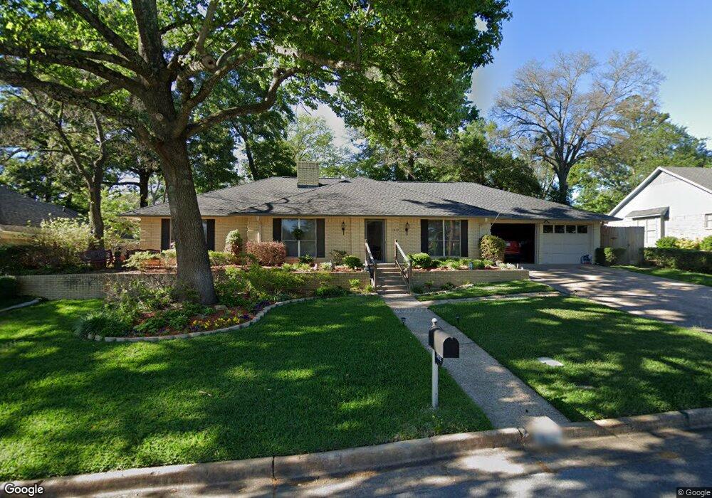 1812 Wendover Place, Tyler, TX 75703 - photo 1