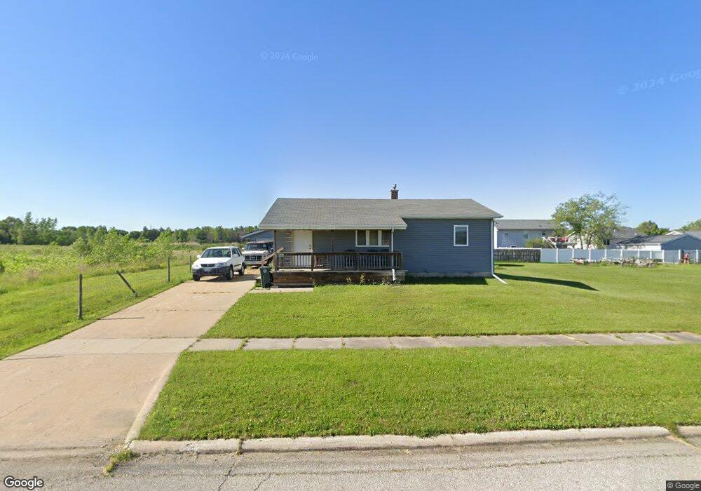4050 Matthew Dr, Waterloo, IA 50701 - photo 1