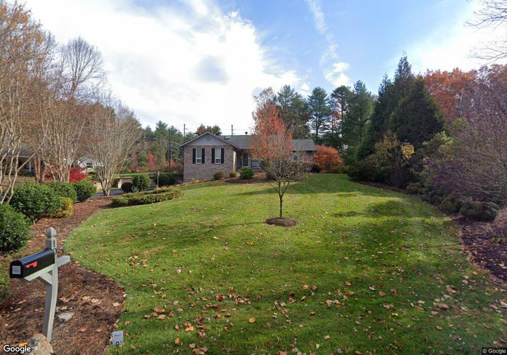 10 Meadows Cir, Arden, NC 28704 - photo 1