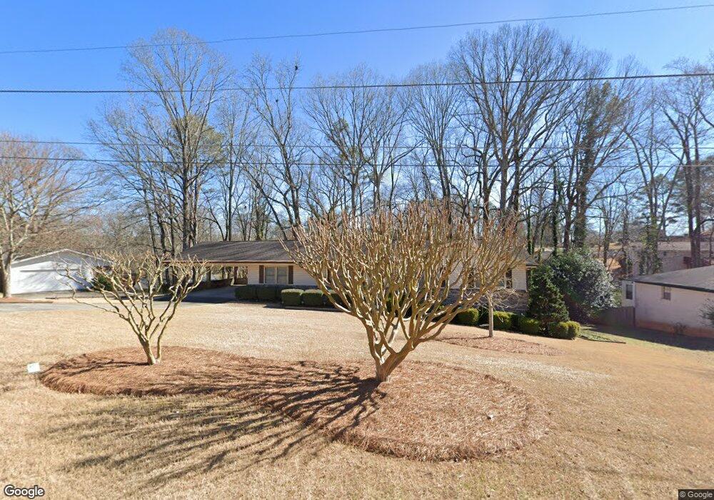 858 Highview Dr SE, Smyrna, GA 30082 - photo 1