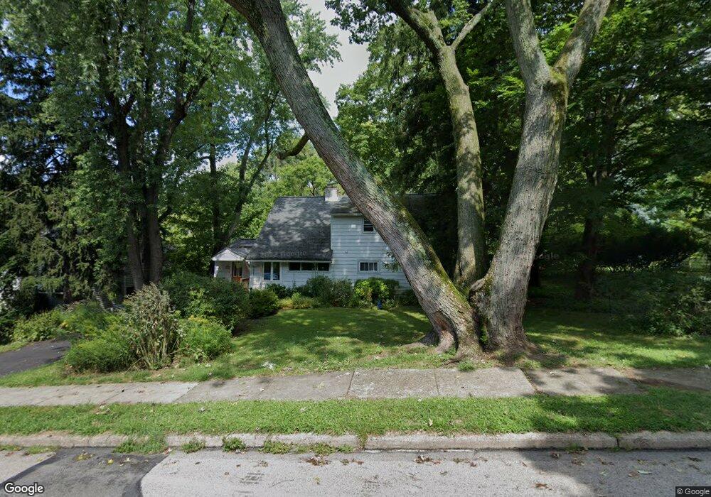 8305 Hull Dr, Glenside, PA 19038 - photo 1