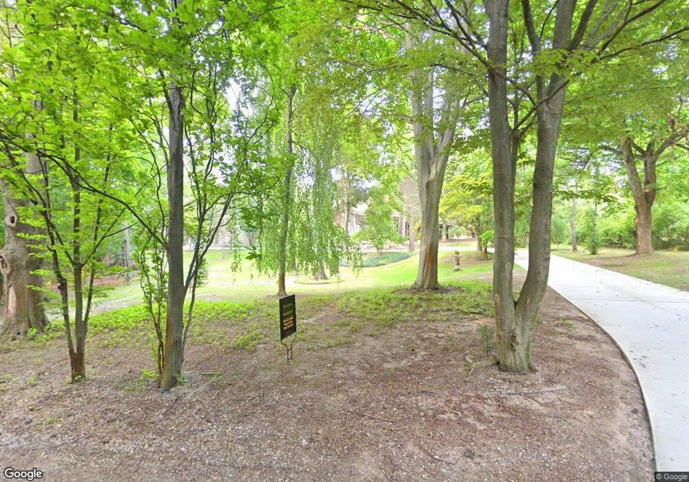 1125 Eton Cross Rd unit Bldg-Unit, Bloomfield Hills, MI 48304 - photo 1