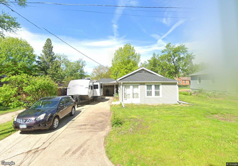 1110 66th St, Windsor Heights, IA 50324 - photo 1