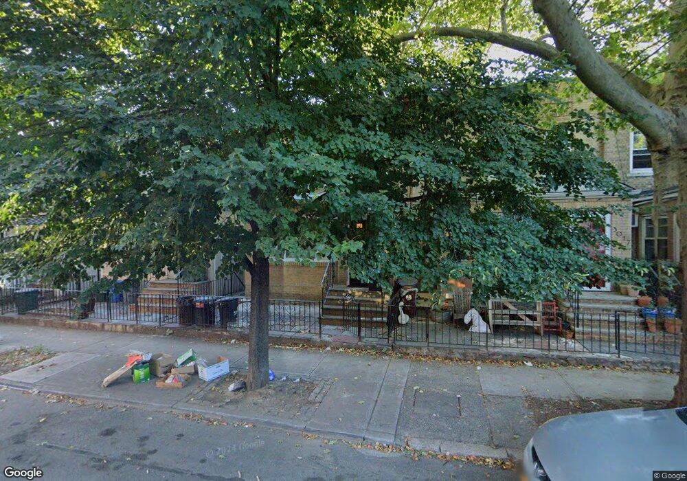 3013 37th St, Astoria, NY 11103 - photo 1