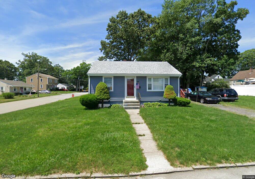 11 Newwood Dr, Cranston, RI 02920 - photo 1