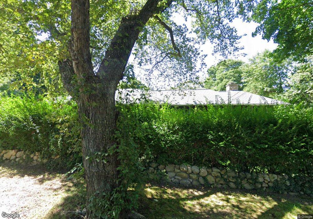 46 Buzzards Bay Ave, Woods Hole, MA 02543 - photo 1