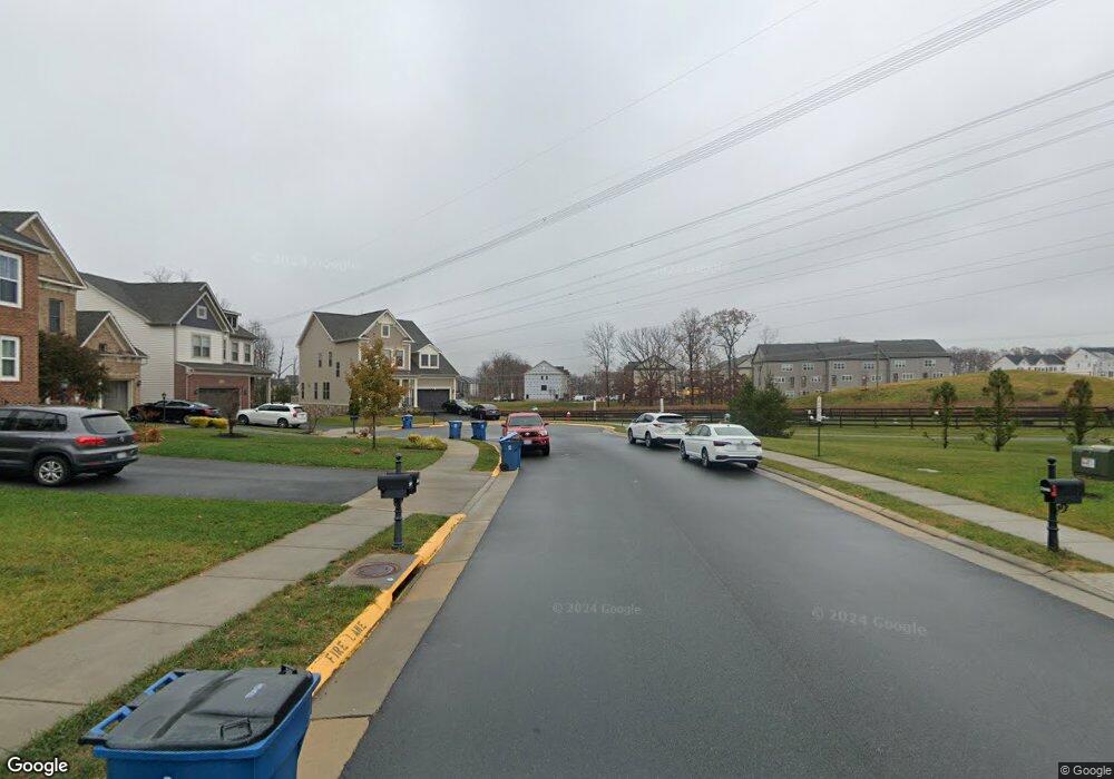 23043 Canyon Oak St, Brambleton, VA 20148 - photo 1