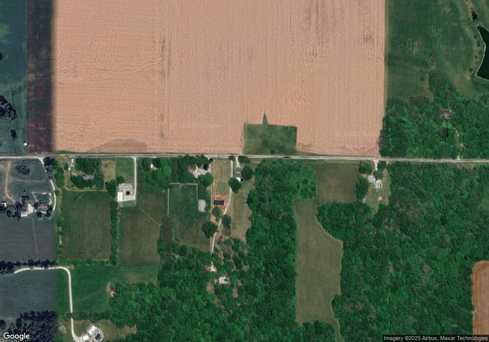 1529 N Mount Zion Rd, Jacksonville, IL 62650 - photo 1