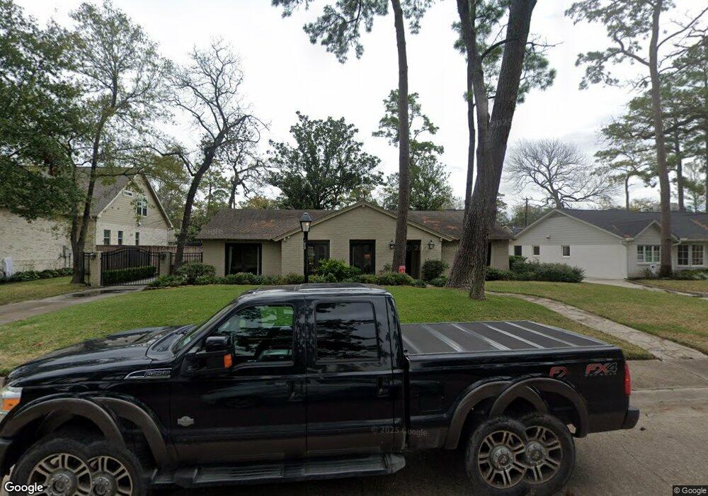 10026 Green Tree Rd, Houston, TX 77042 - photo 1