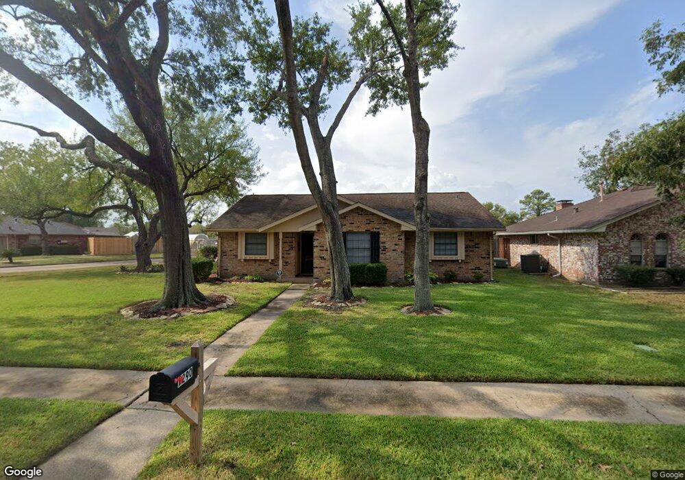 7290 Shady Corners Ln, Houston, TX 77040 - photo 1