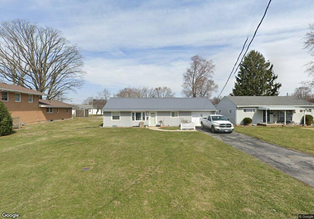 516 Lester Ave, Findlay, OH 45840 - photo 1