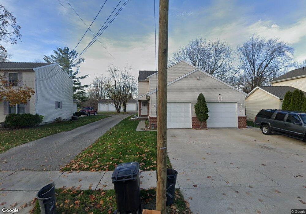 169 Taylor St # R-1 unit 1, Port Huron, MI 48060 - photo 1