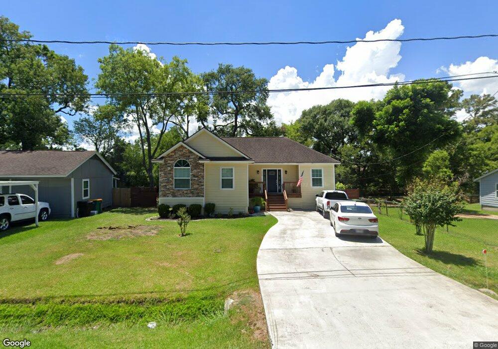 938 Oakstone St, Houston, TX 77015 - photo 1