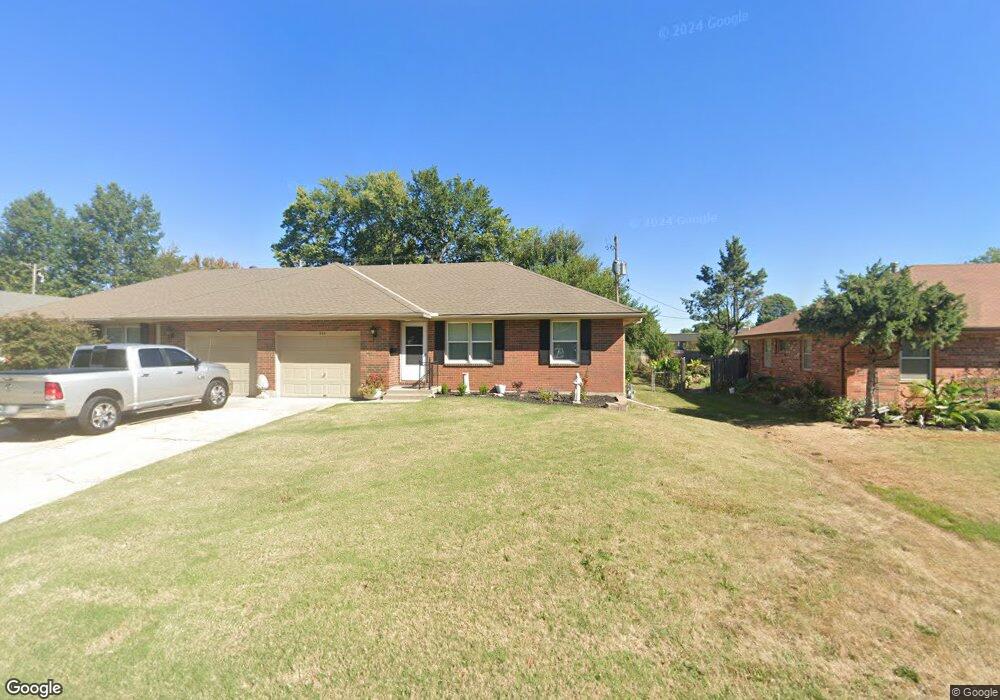 909 NW Mock Ave, Blue Springs, MO 64015 - photo 1