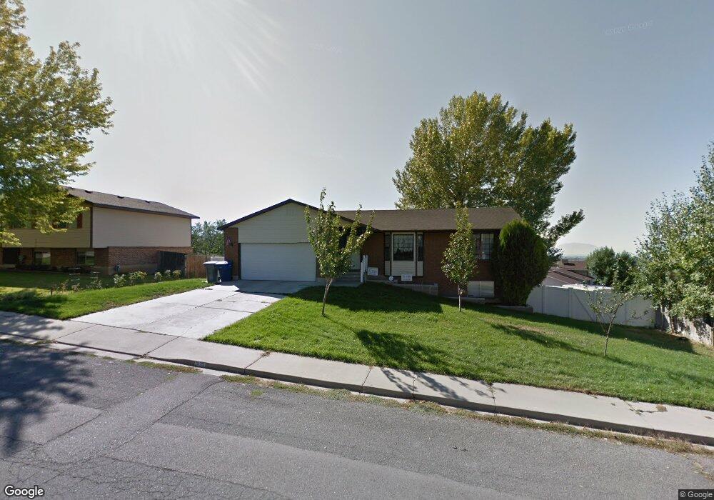 1576 E 400 S, Pleasant Grove, UT 84062 - photo 1