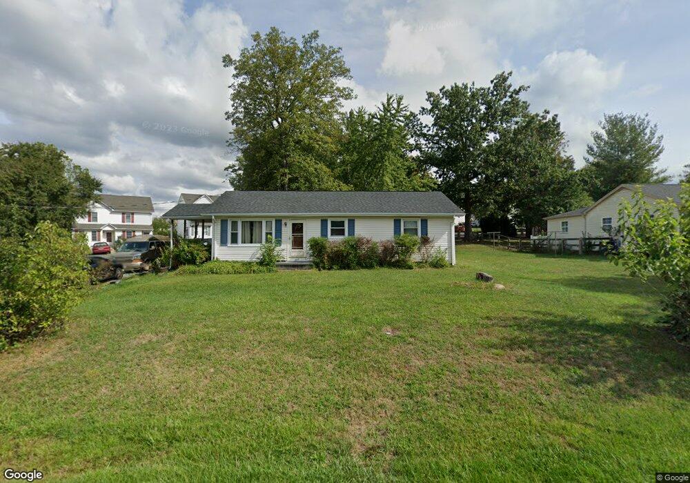 607 W 11th St, Front Royal, VA 22630 - photo 1