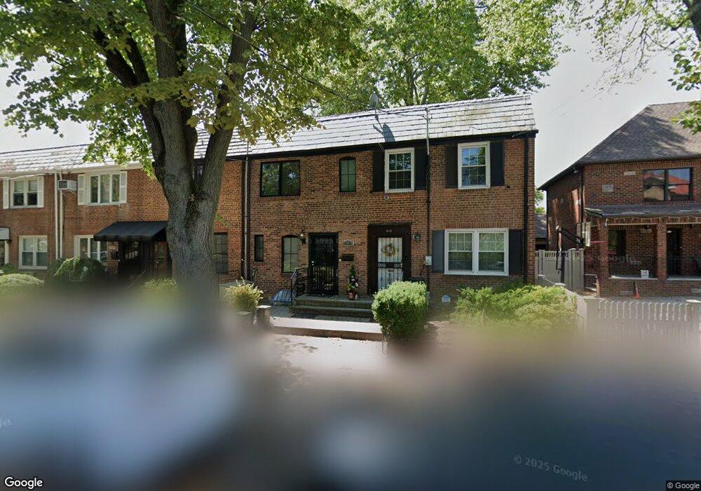 612 160th St, Whitestone, NY 11357 - photo 1