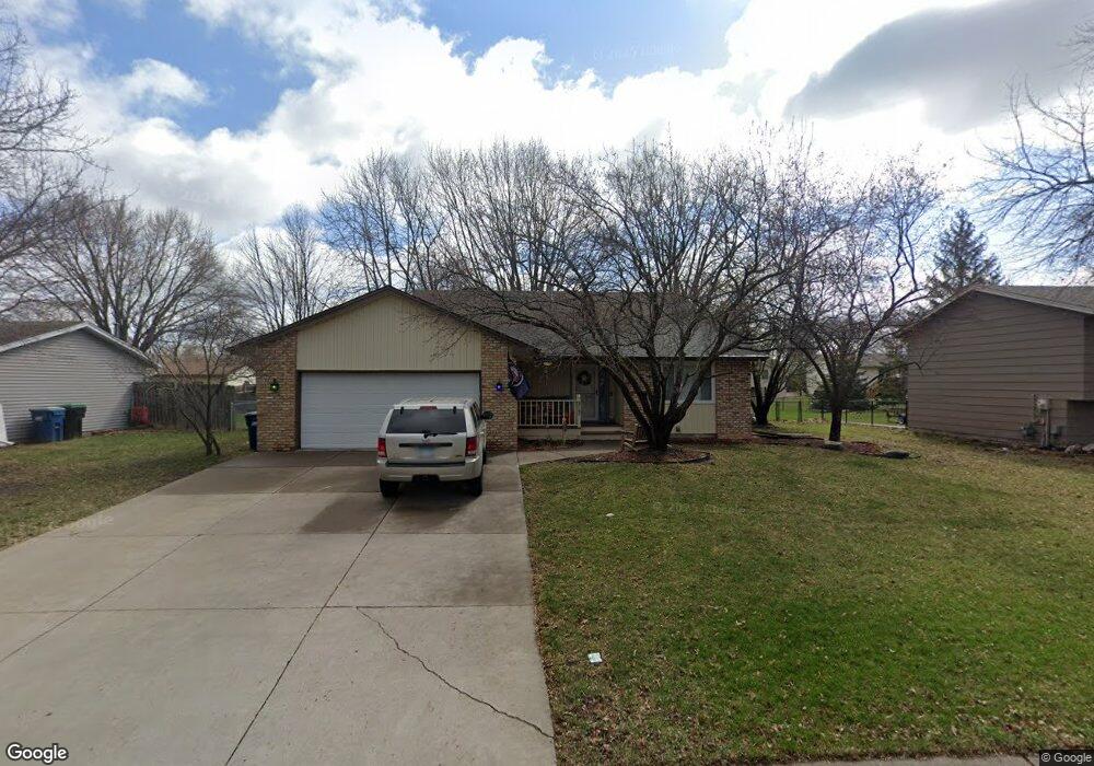 9742 Ives Ln N, Maple Grove, MN 55369 - photo 1