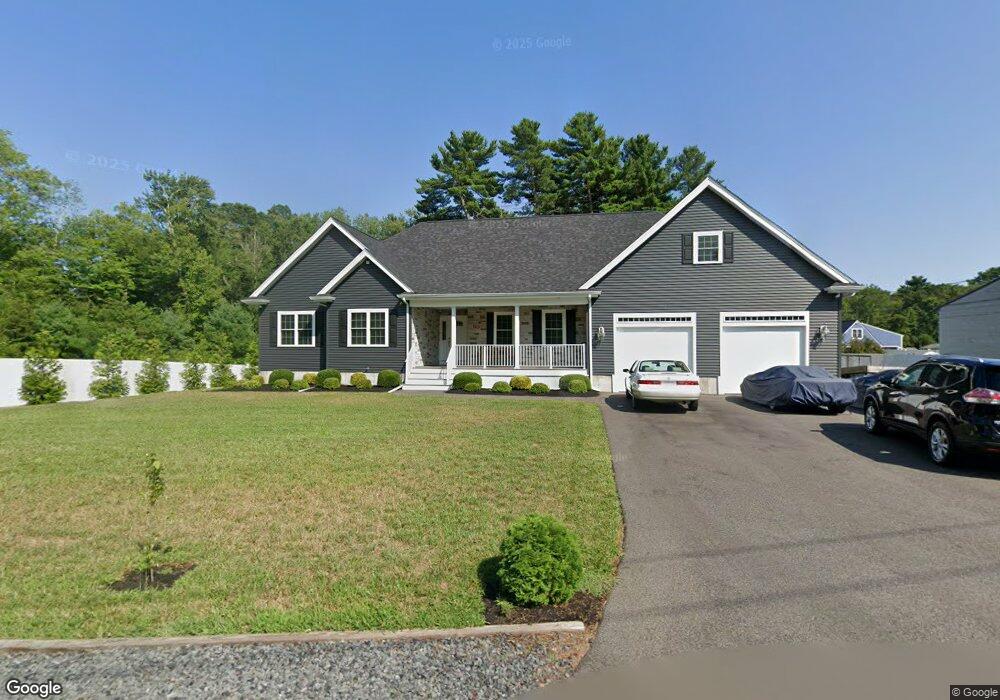 789 Whittenton St, Taunton, MA 02780 - photo 1