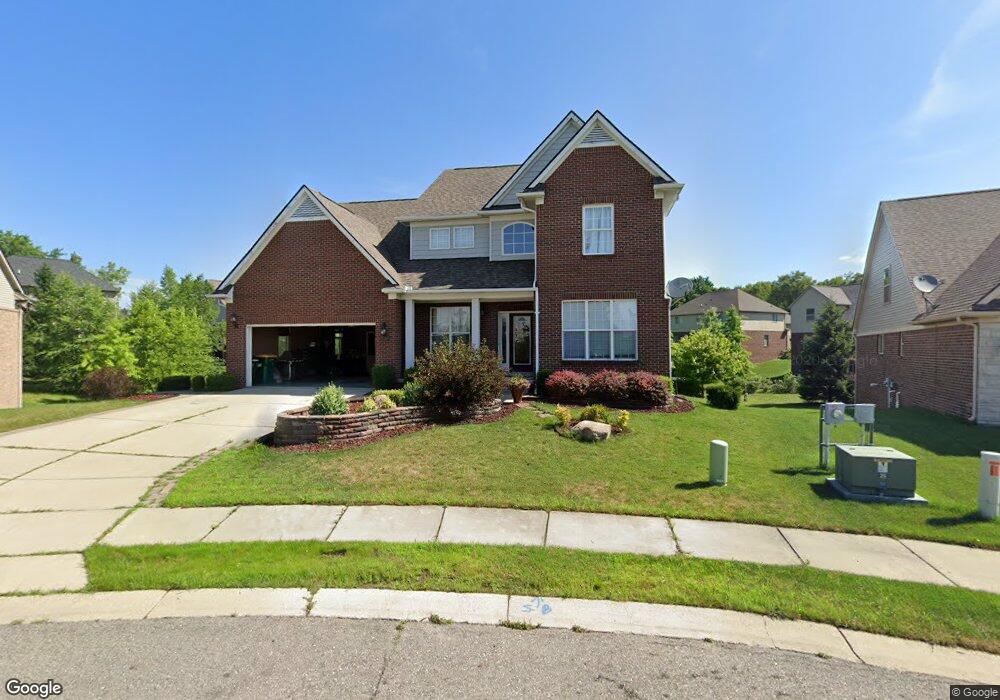 39213 Silverthorne Bend unit 10, Farmington, MI 48331 - photo 1