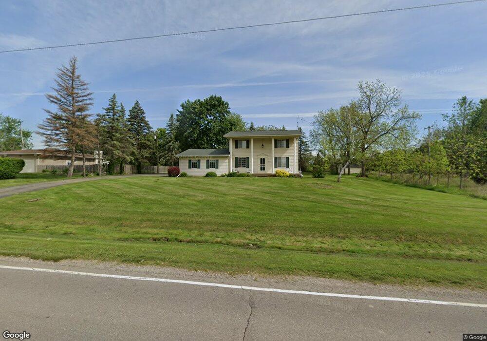 9056 Potter Rd, Flushing, MI 48433 - photo 1