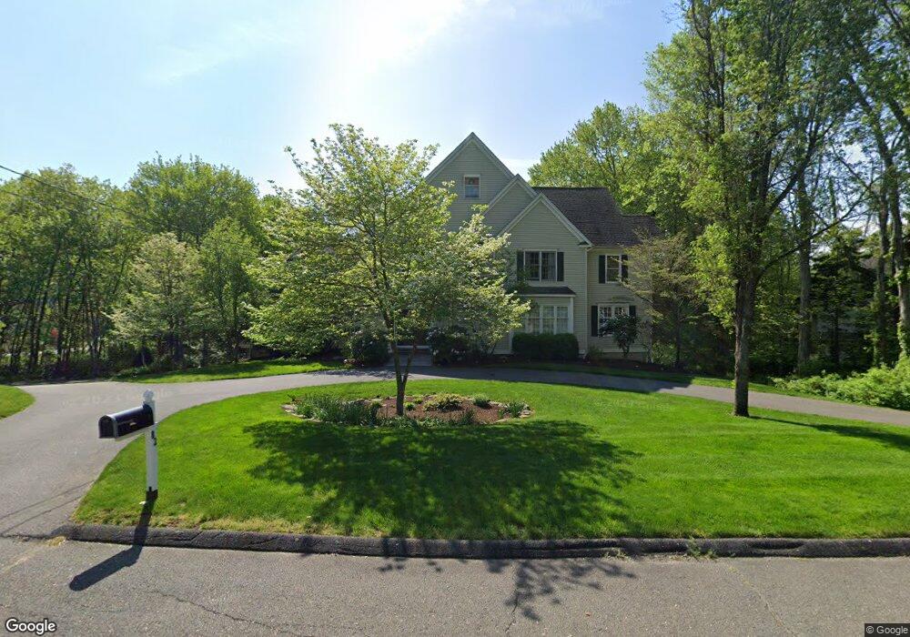 83 Meadow Rd W, Trumbull, CT 06611 - photo 1