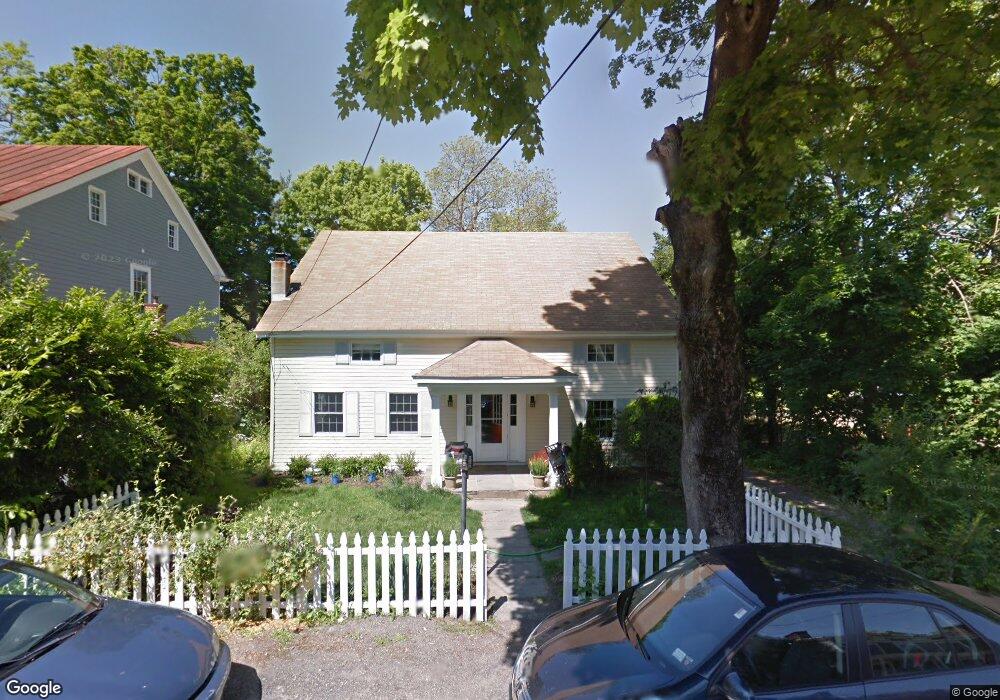 47 Old Post Rd N, Red Hook, NY 12571 - photo 1