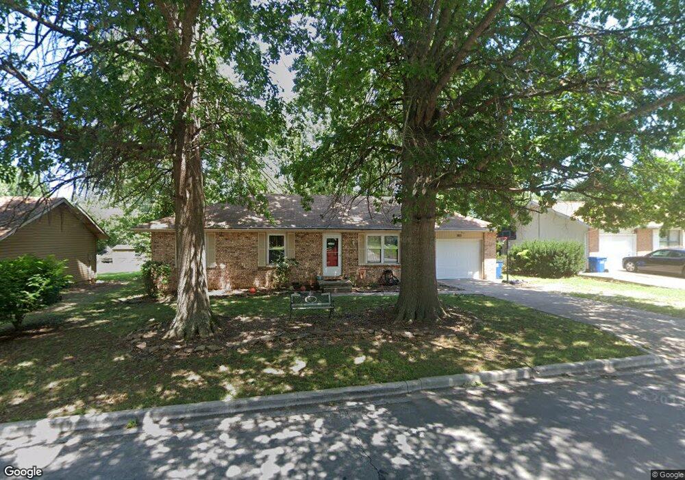 305 Scott Wayne Dr, Nixa, MO 65714 - photo 1