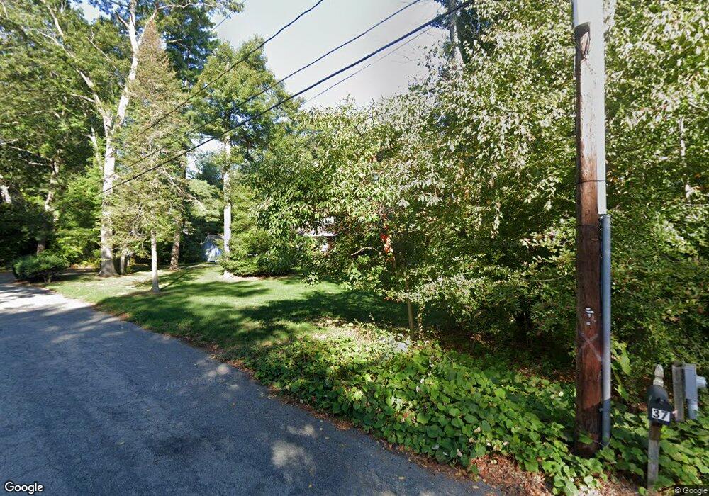 33 Tanglewood Dr, Scituate, MA 02066 - photo 1