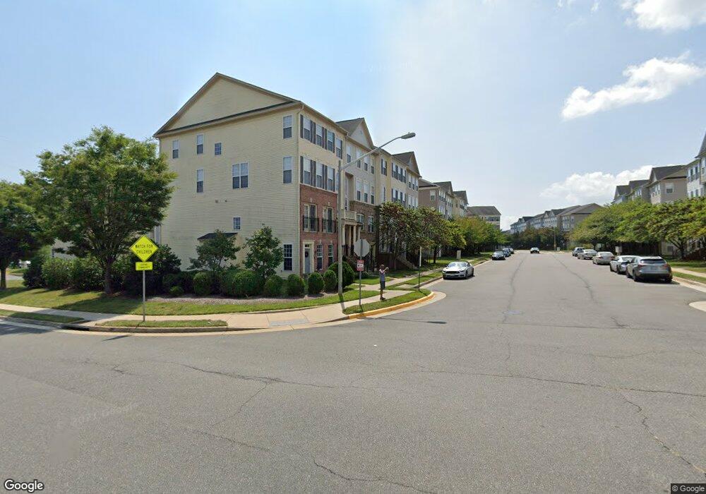 15512 John Diskin Cir, Woodbridge, VA 22191 - photo 1