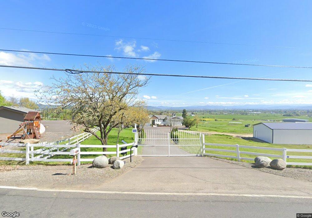 4482 Old Stage Rd, Central Point, OR 97502 - photo 1