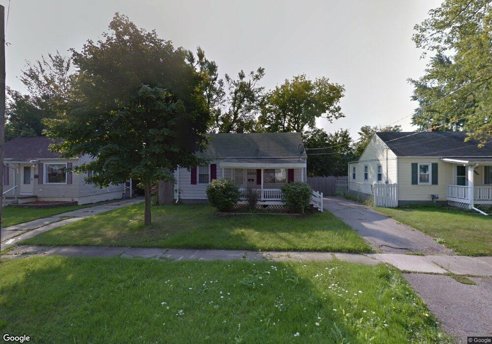 3201 Brandon St, Flint, MI 48503 - photo 1