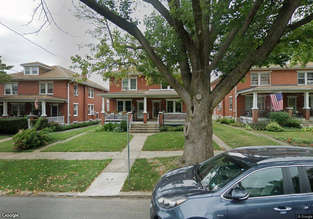 1047 Locust St, Columbia, PA 17512 - photo 1