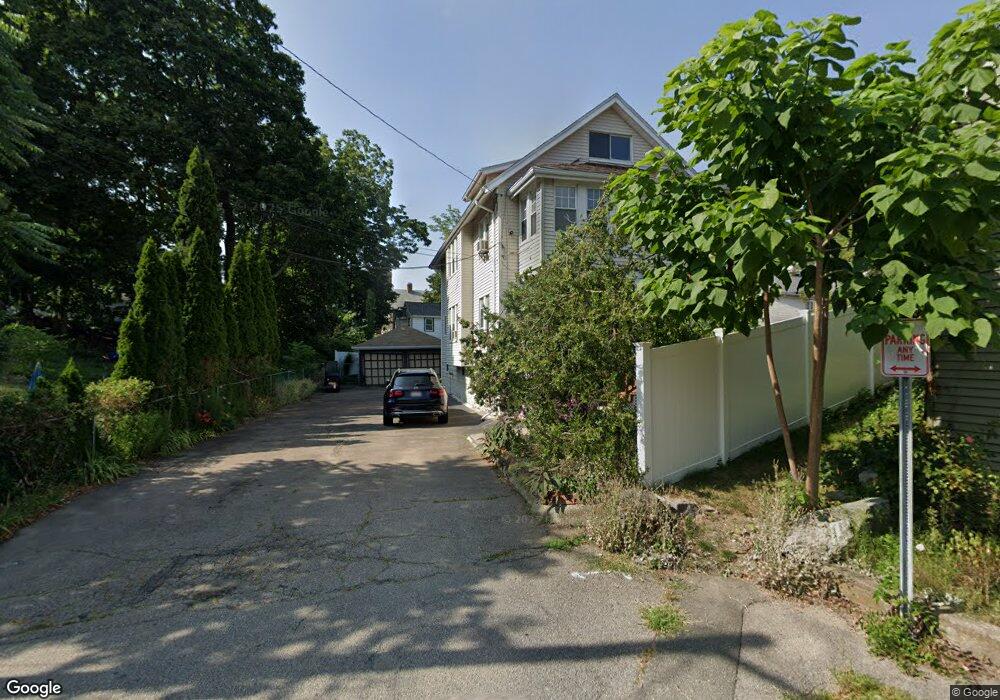 12 Linden Ct unit 1st Floor, Quincy, MA 02169 - photo 1