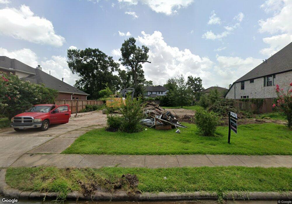 1426 Huge Oaks St, Houston, TX 77055 - photo 1