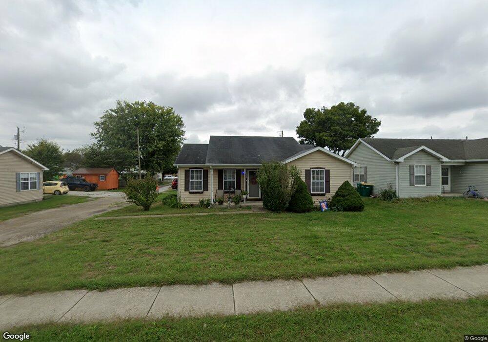 414 N Vine St, Plainfield, IN 46168 - photo 1