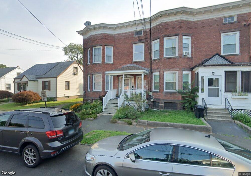 677 3rd Ave, West Haven, CT 06516 - photo 1